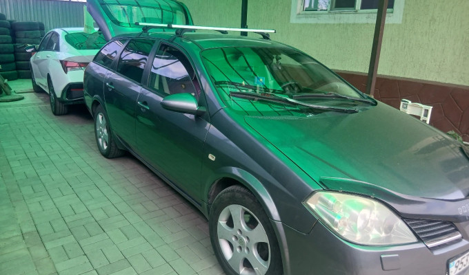 Nissan Primera 2002 года