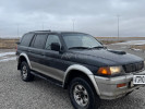 Mitsubishi Montero Sport 2000 года