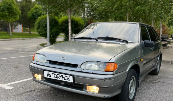 ВАЗ (Lada) 2114 2011 года