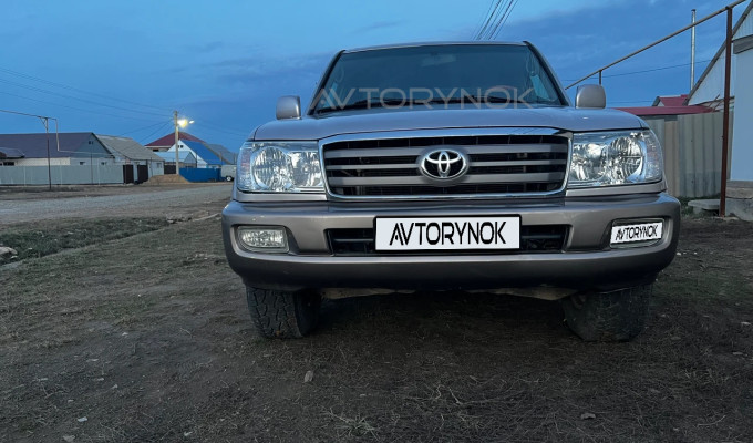 Toyota Land Cruiser 2002 года