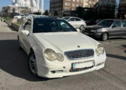 Mercedes-Benz C-Класс 2002 года