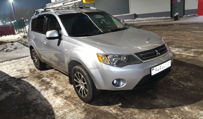 Mitsubishi Outlander 2006 года