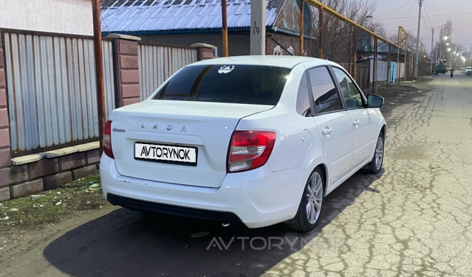 ВАЗ (Lada) Granta 2022 года