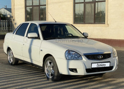 ВАЗ (Lada) Priora 2014 года
