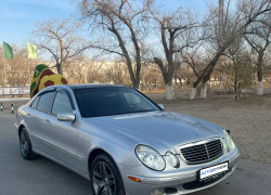Mercedes-Benz E-Класс 2003 года