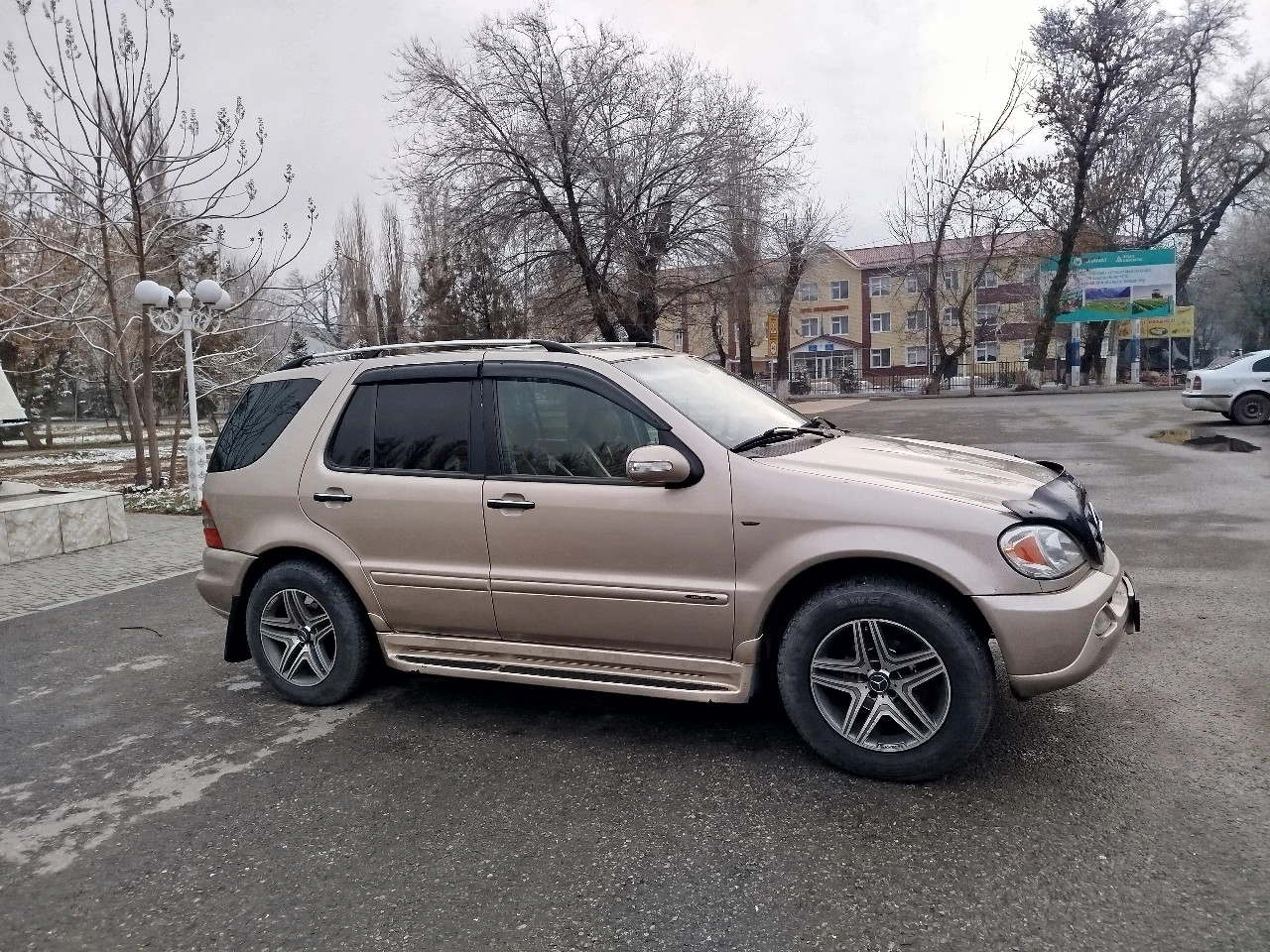 Mercedes-Benz M-Class, 2005
