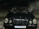 Mercedes-Benz E-Класс 2001 года
