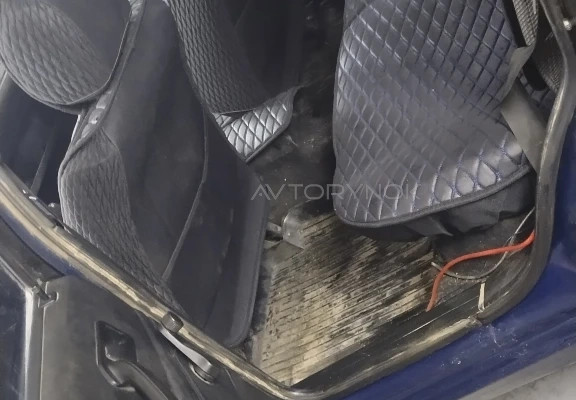 Volkswagen Passat 1993 года
