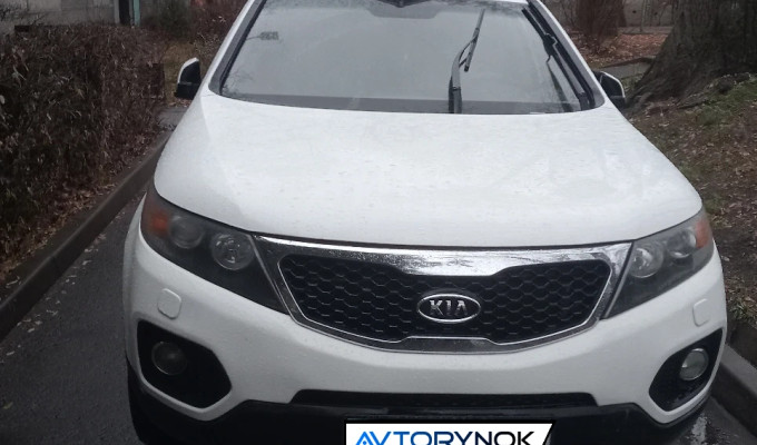 Kia Sorento 2010 года