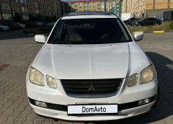 Mitsubishi Airtrek 2002 года