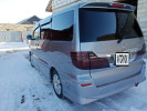 Toyota Alphard 2004 года