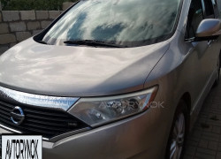 Nissan Quest 2011 года