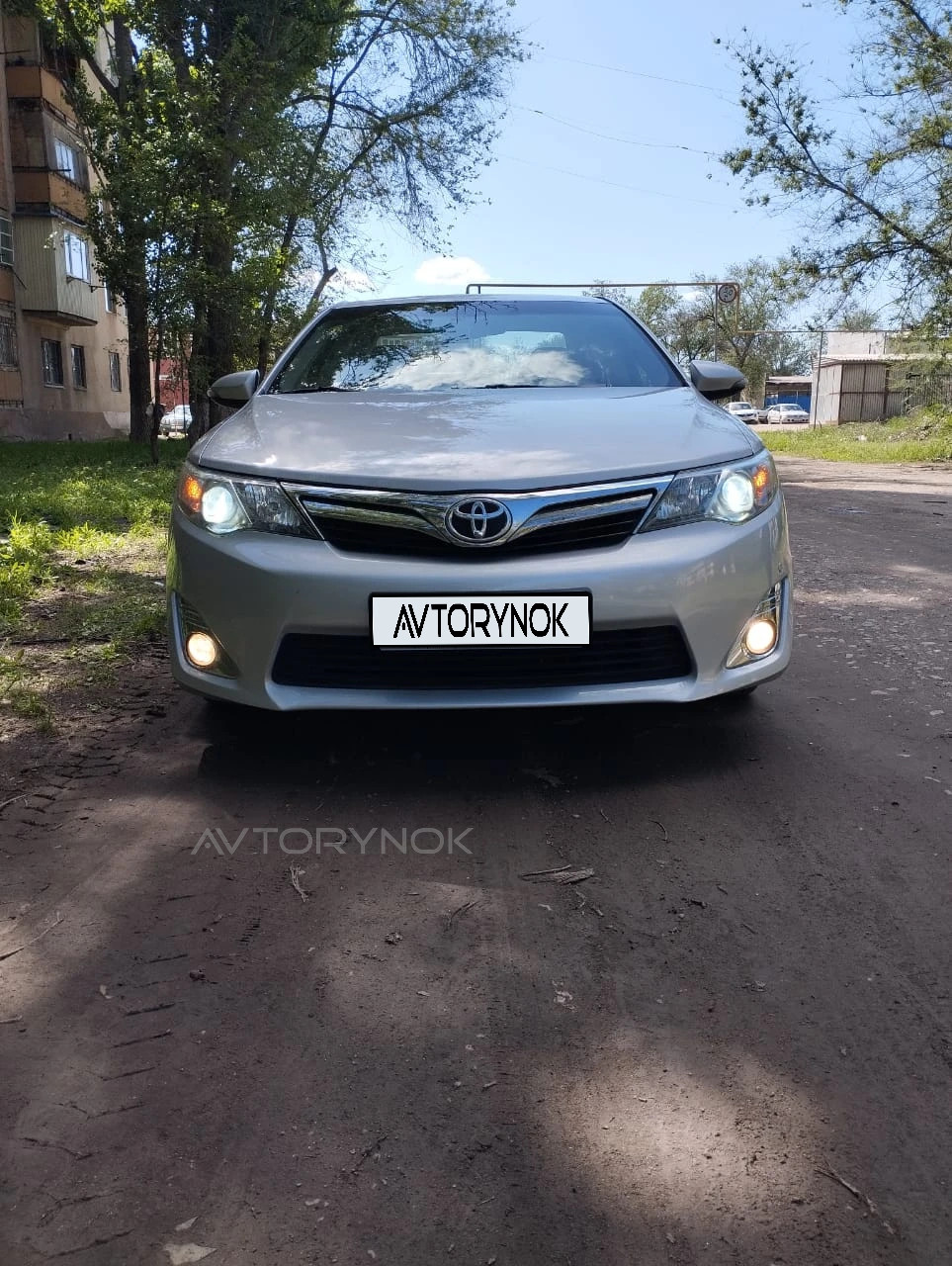 Toyota Camry, 2012