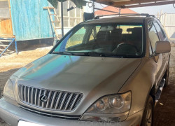 Lexus RX 2001 года