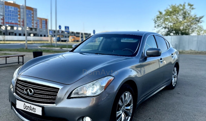 Infiniti M-Series 2012 года