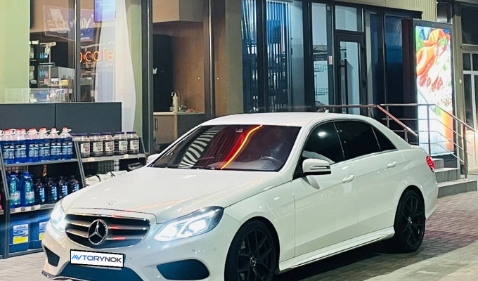 Mercedes-Benz E-Класс 2014 года