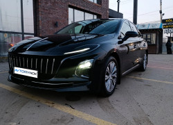 Hongqi E-QM5 2024 года