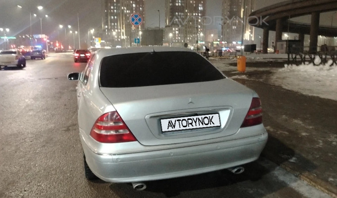 Mercedes-Benz S-Класс 1998 года