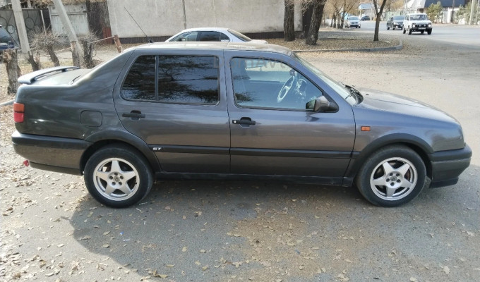Volkswagen Vento 1992 года