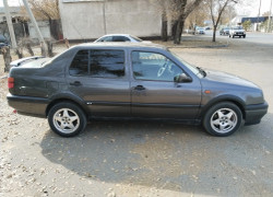 Volkswagen Vento 1992 года