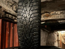 Зимнию шипованную резину на дисках MAXXIS 195/65R15