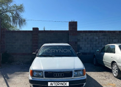 Audi 100 1993 года