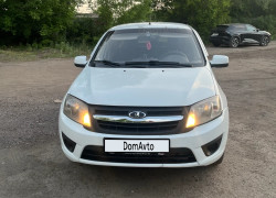 ВАЗ (Lada) Granta 2013 года
