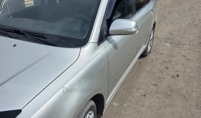 Toyota Avensis 2007 года