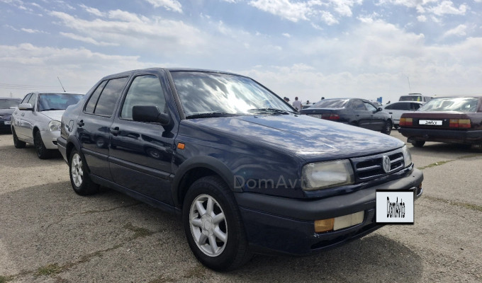 Volkswagen Vento 1995 года