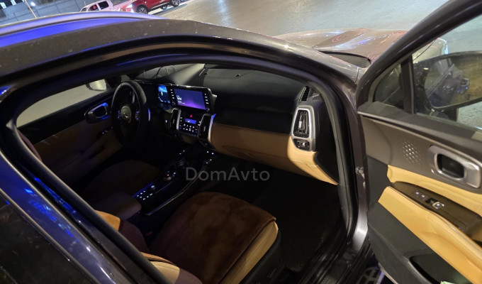 Kia Sorento 2021 года