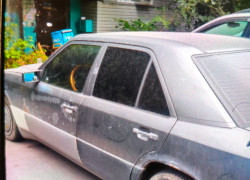 Mercedes-Benz E-Класс 1990 года