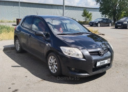 Toyota Auris 2007 года