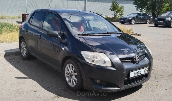 Toyota Auris 2007 года