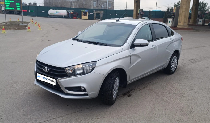 ВАЗ (Lada) Vesta 2018 года