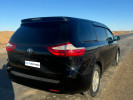 Toyota Sienna 2015 года