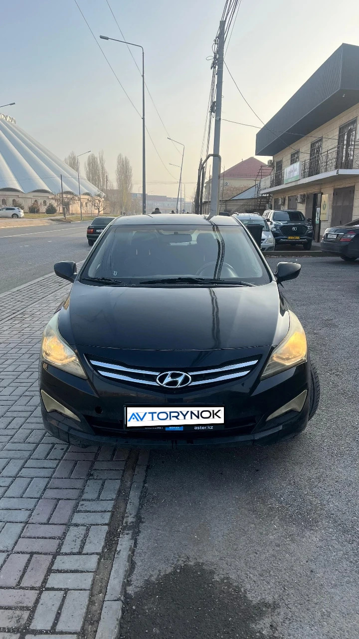 Hyundai Accent, 2015