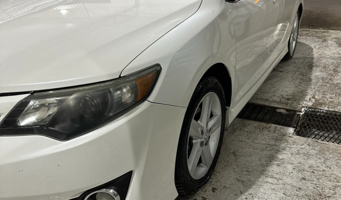 Toyota Camry 2014 года