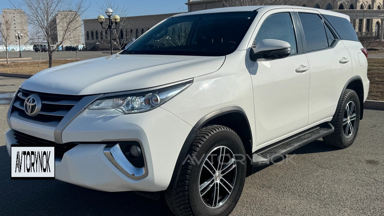 Toyota Fortuner, 2018