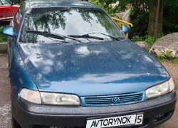 Mazda Cronos 1994 года