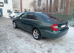 Toyota Camry 2002 года