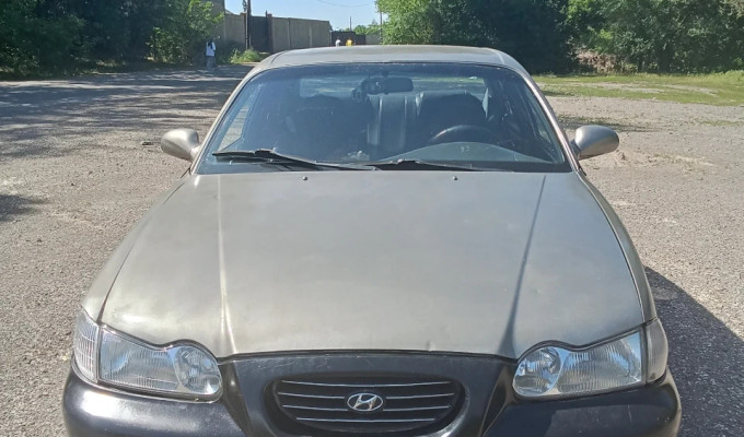 Hyundai Sonata 1998 года