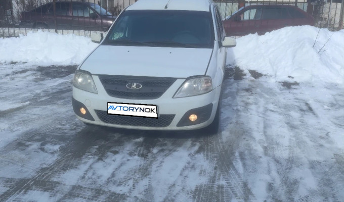 ВАЗ (Lada) Largus 2014 года
