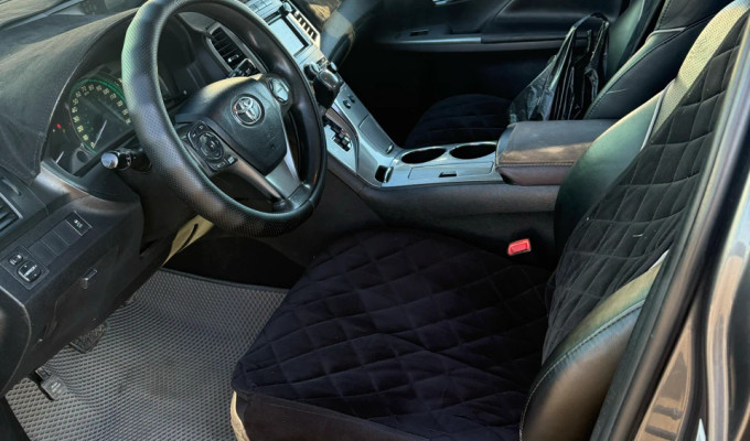 Toyota Venza 2013 года