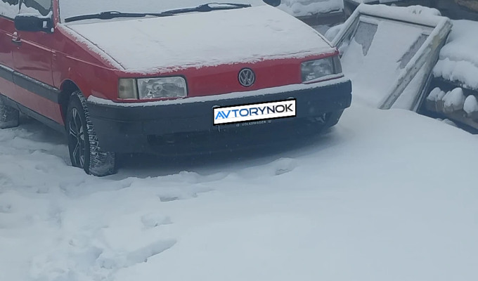 Volkswagen Passat 1992 года
