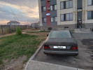 Mercedes-Benz E-Класс 1992 года