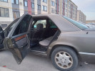 Mercedes-Benz E-Класс 1992 года