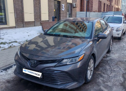 Toyota Camry 2019 года