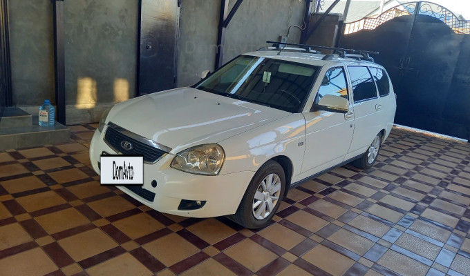 ВАЗ (Lada) Priora 2013 года
