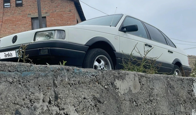 Volkswagen Passat 1992 года