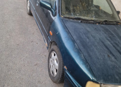 Nissan Primera 1997 года